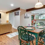 Lovely Pocono Pines Townhome Hike, Ski And Explore!