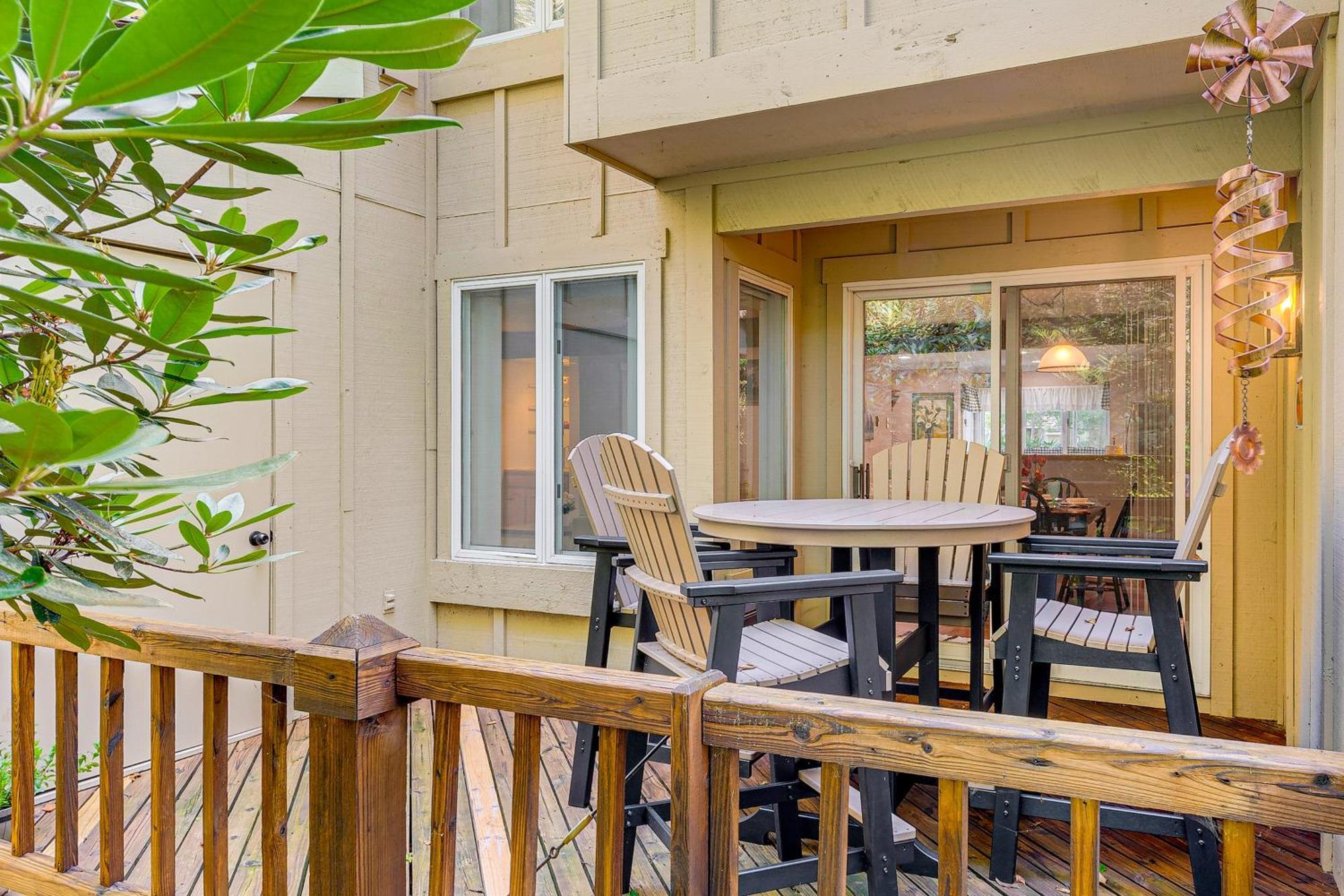 Holiday home Lovely Townhome Hike, And Explore! Pocono Pines